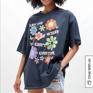 Oversized Graphic Tee